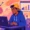 Ilustrasi bergaya Gen Z yang menampilkan seorang mahasiswa muda sedang bekerja di laptop dengan simbol-simbol AI seperti otak digital, grafik, robot, dan jaringan neural di sekelilingnya. Gaya gambar modern, minimalis, dan penuh warna, mencerminkan semangat belajar dan eksplorasi teknologi machine learning.